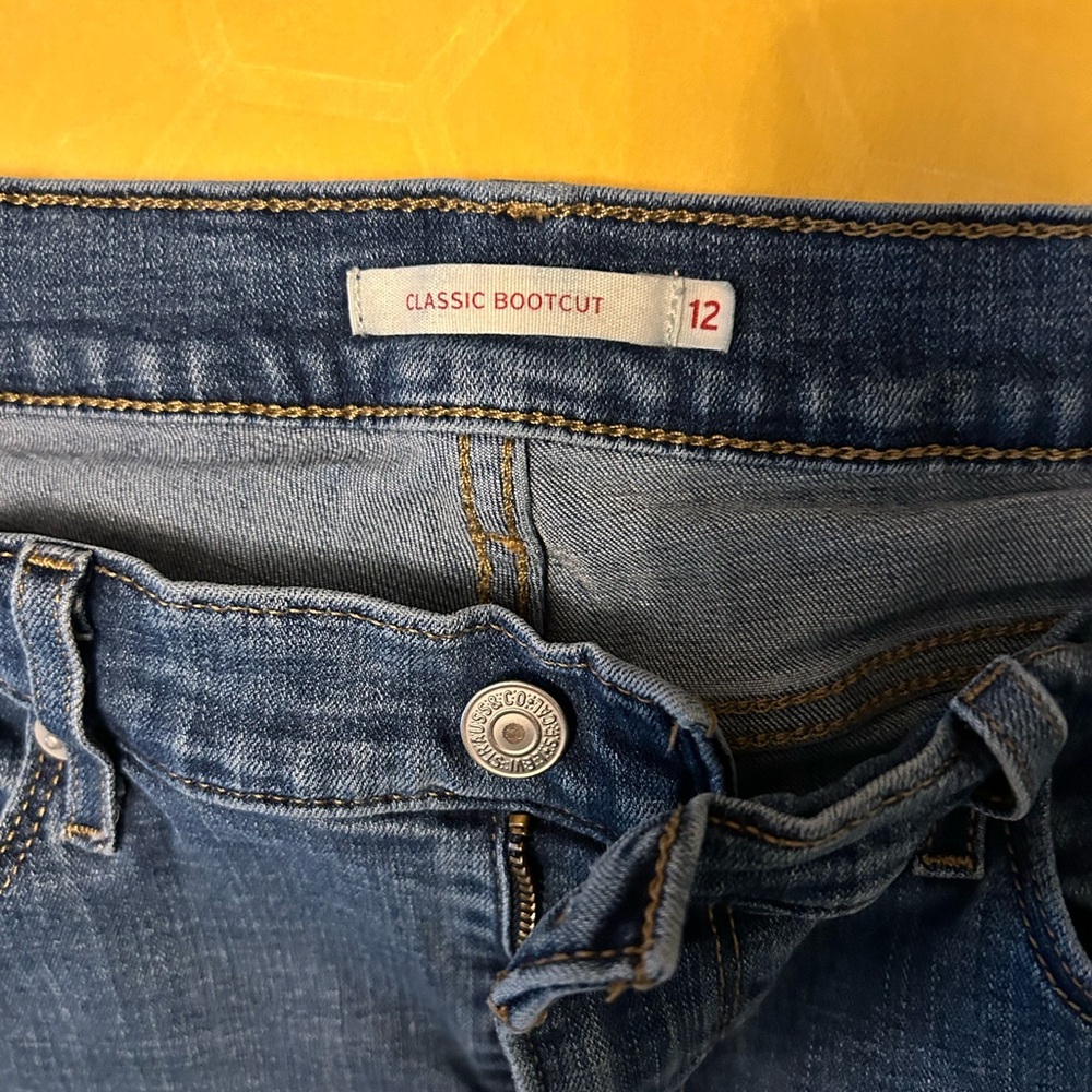 Levi's Women's Classic Bootcut Jeans - Blue